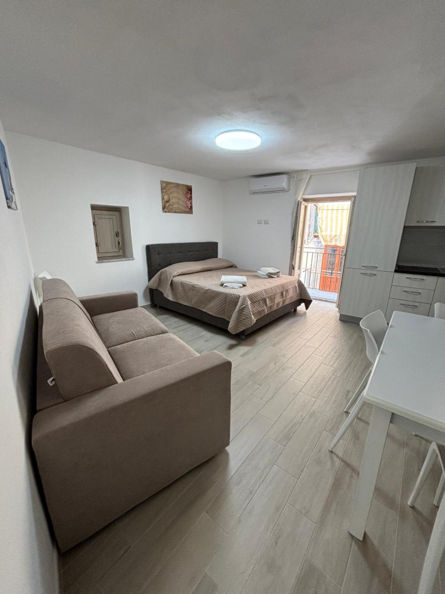 House Nonna Pina Lägenhet Cefalù Exteriör bild